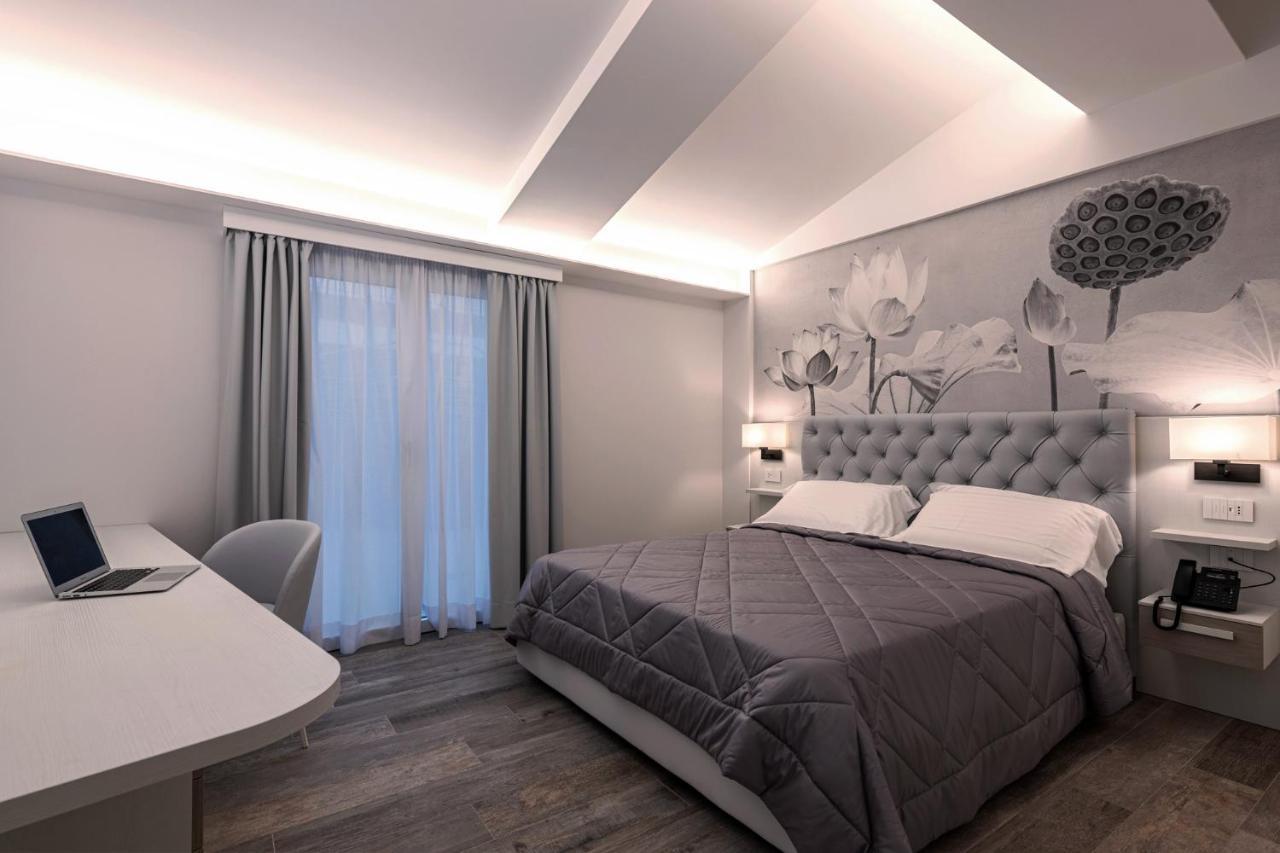 Petit Hotel Prato  Luaran gambar