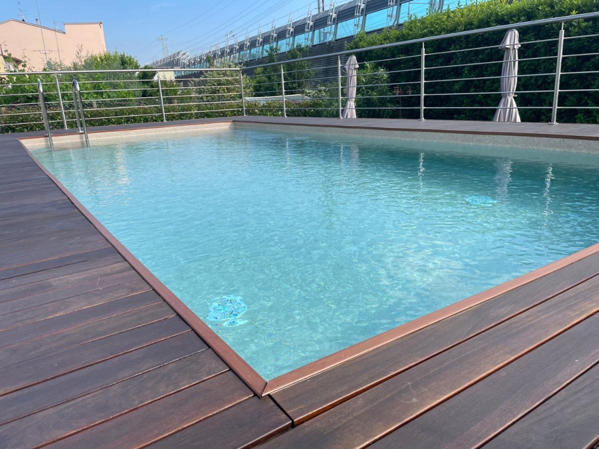 Petit Hotel Prato  Luaran gambar