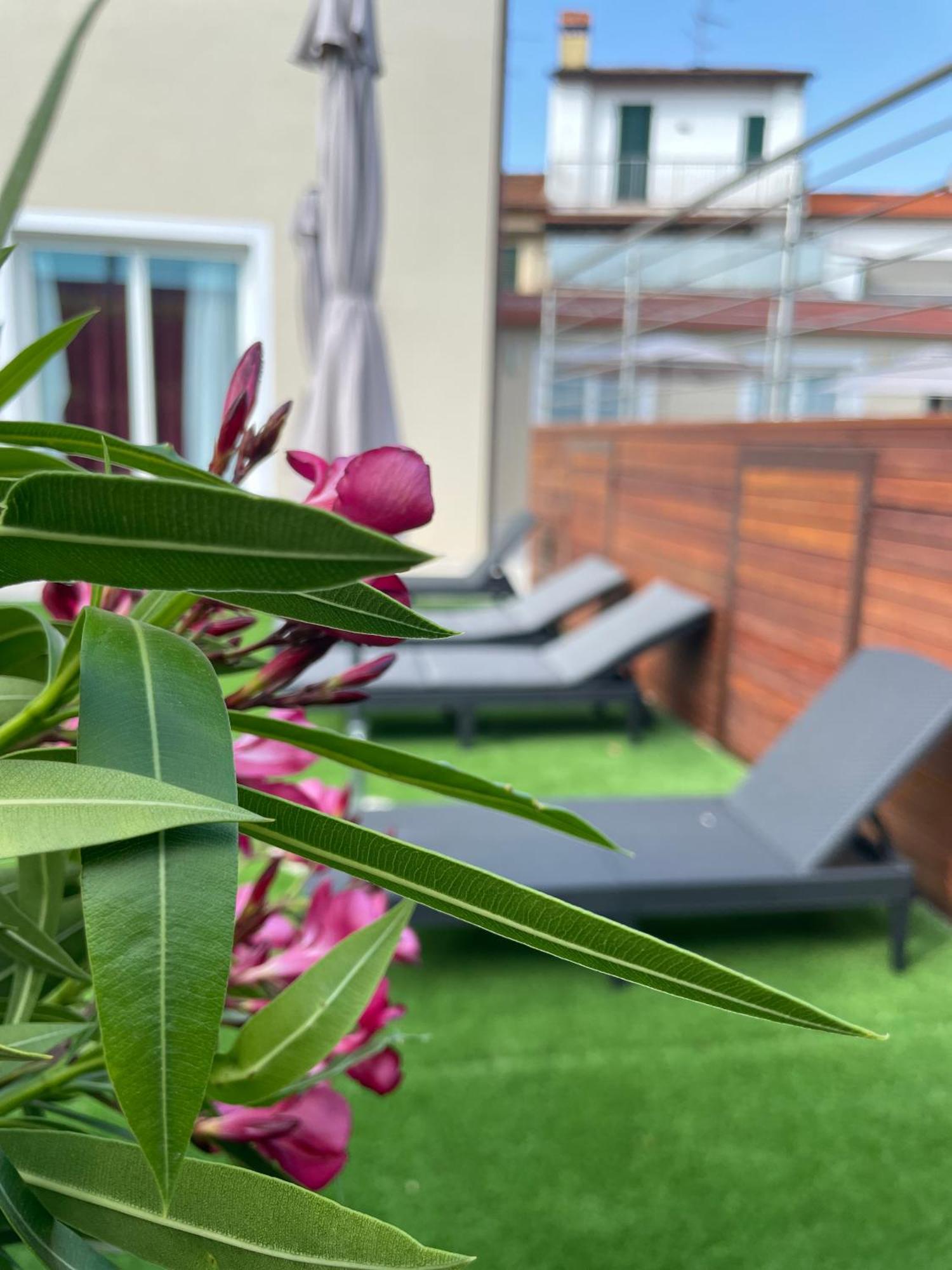 Petit Hotel Prato  Luaran gambar